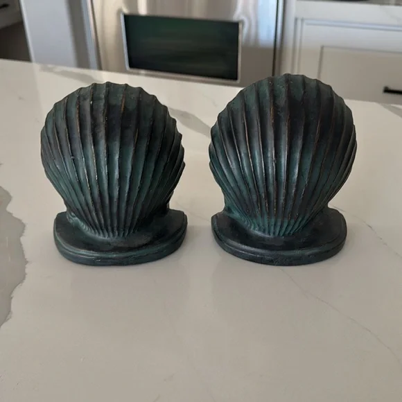 Art Deco Clamshell Bookends - Picture 5 of 6